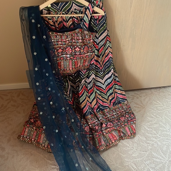 COPY - Lehenga choli - Picture 8 of 13